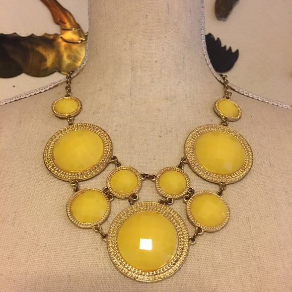 Large faceted yellow cabochon statement necklace - Picture 1 of 7